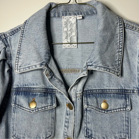 Sadie & Sage puffed sleeve denim cropped jacket - light wash - size medium EUC - Picture 4 of 10